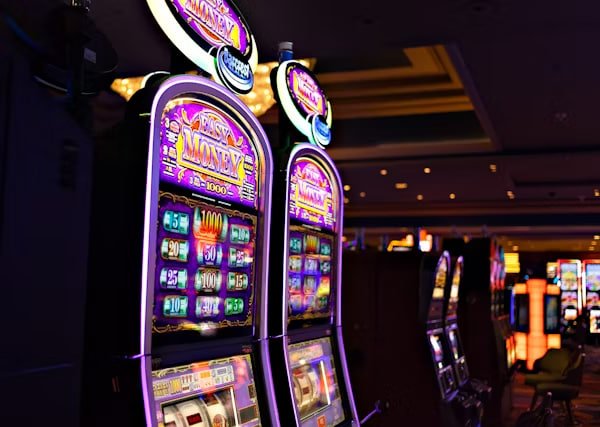 Pengalaman bermain slot dan live casino lewat aplikasi v57 yang responsif dan cepat di smartphone